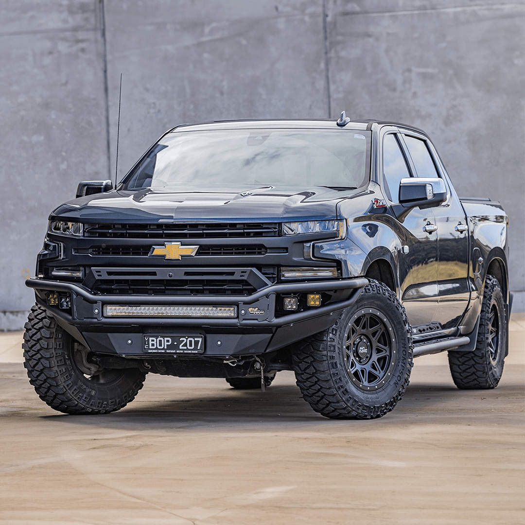 CHEV SILVERADO 1500 BULLBAR - IRONMAN RAID BAR - Suspension 4x4